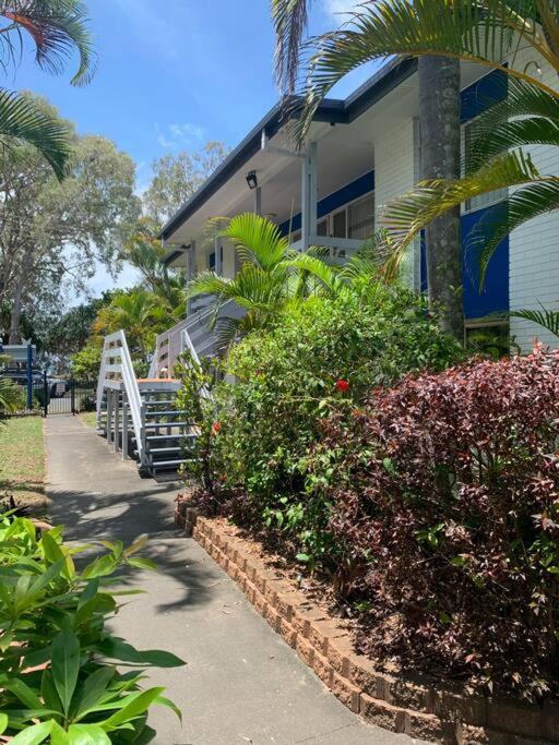 Beachfront At Silver Sands Hervey Bay Esterno foto