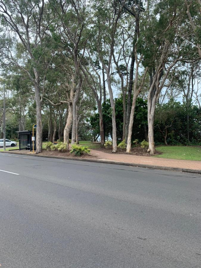 Beachfront At Silver Sands Hervey Bay Esterno foto