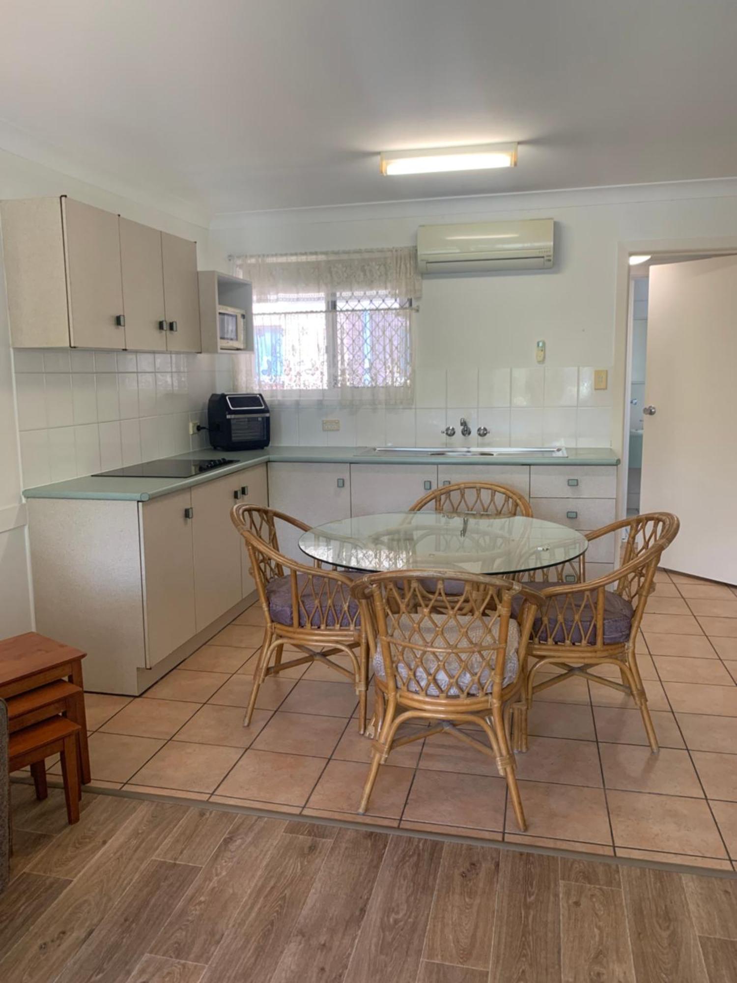 Beachfront At Silver Sands Hervey Bay Esterno foto